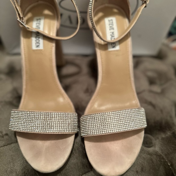 Steve Madden Kalina - R Rhinestone Sandal - Picture 3 of 8